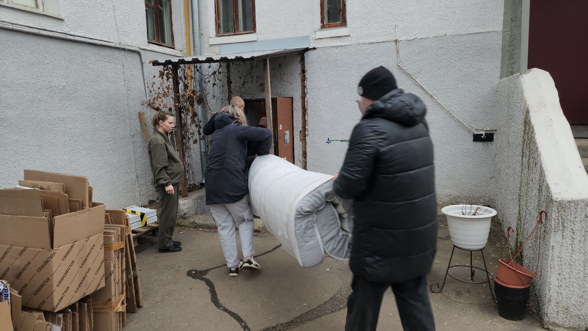 серпухов, волонтеры, гуманитаная помощь, 23 февраля, сво,