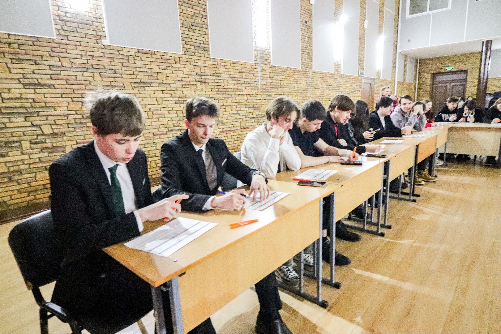 Клин, общество, образование, финансовая грамотность, дети, деньги, вертикалки