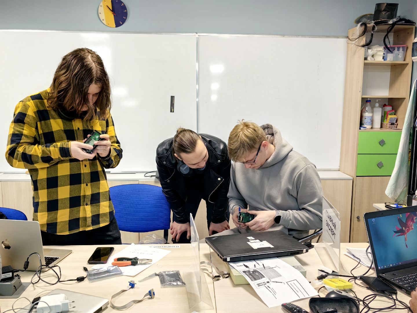 Инженерия космических систем, модель, спутник, программирование, 3д, школа,