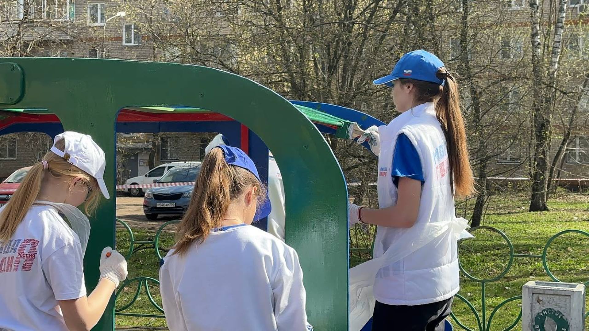 Можайск, Можайский городской округ, Подмосковье, субботник, Единая Россия, партия, жители, уборка территории