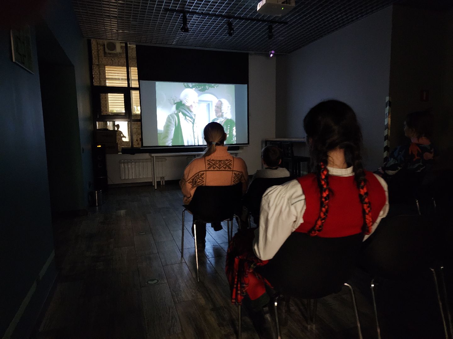 Черноголовка, Ломоносов, научный киноклуб,