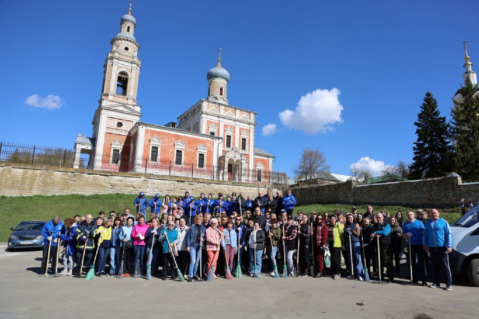 серпухов, субботник, соборная гора, благоустройство, доброе дело, глава серпухова,