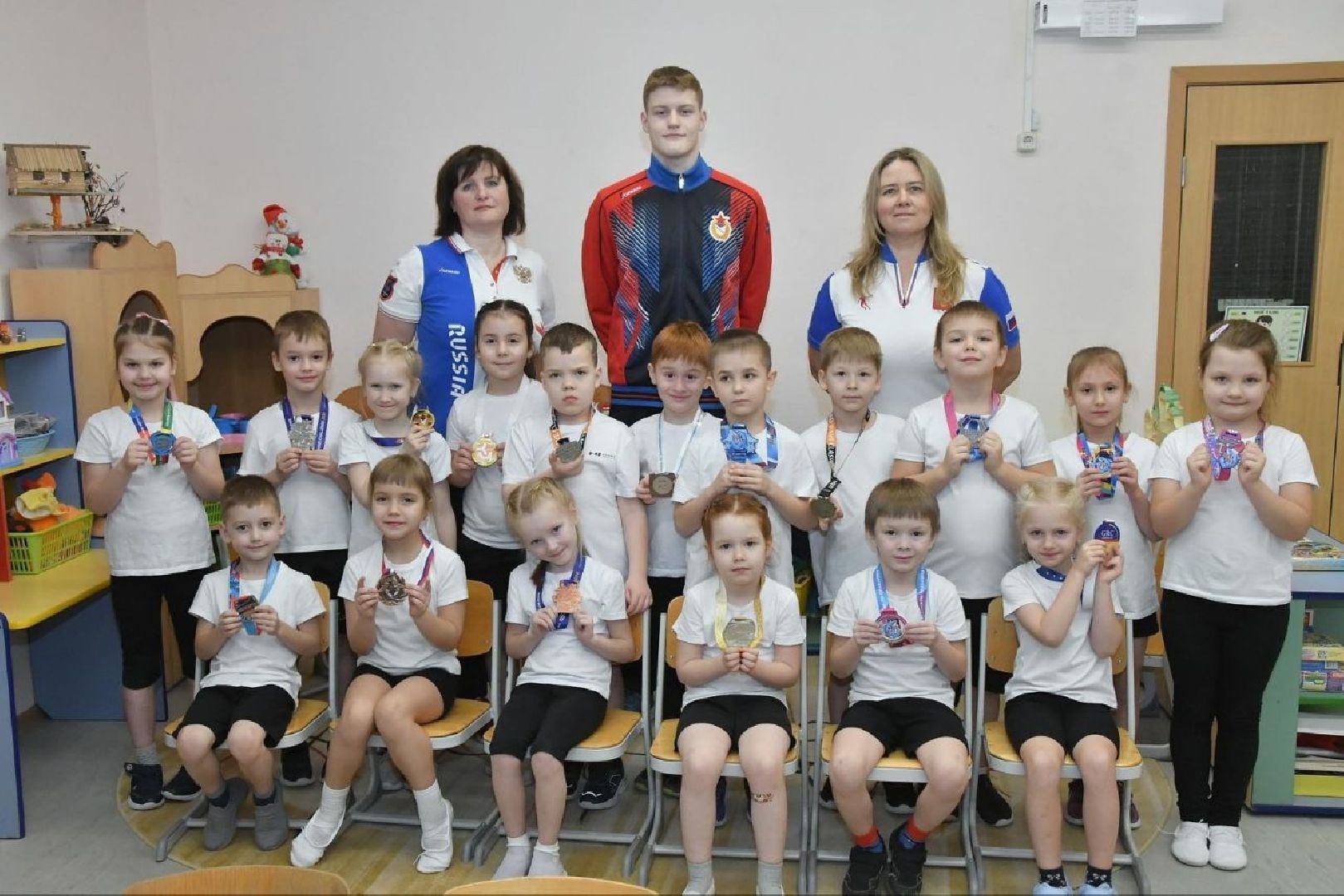 вертикалки, спорт детям, школа Перспектива, Власиха Перспектива, занятия спортом Власиха,