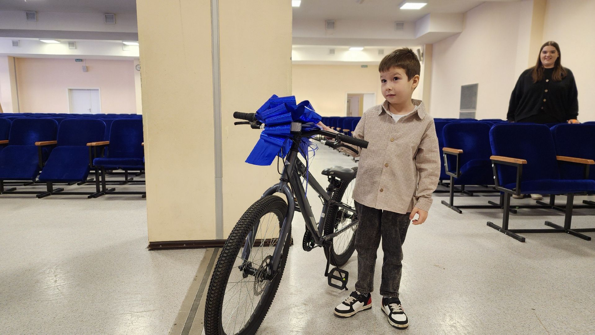 дети, дети с овз, елка желаний, Лосино-Петровский, Росмолодежь, Движение первых,