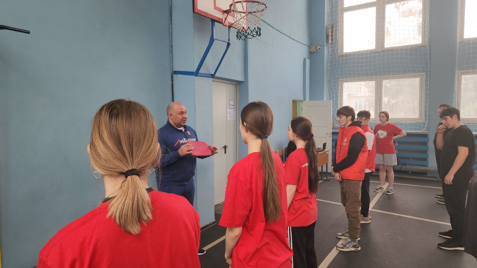 люберцы, русский халк, спортсмен, Зарядка с героем, вертикалки,