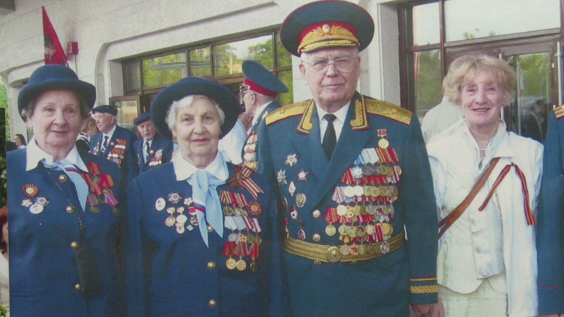 реутов, вертикалки, медаль 80 лет победы, ветеран Остапенко,