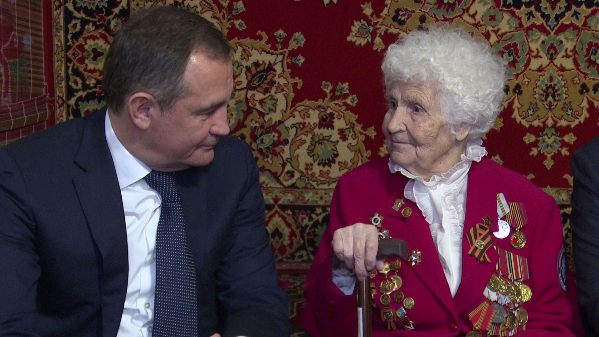 реутов, вертикалки, медаль 80 лет победы, ветеран Остапенко,