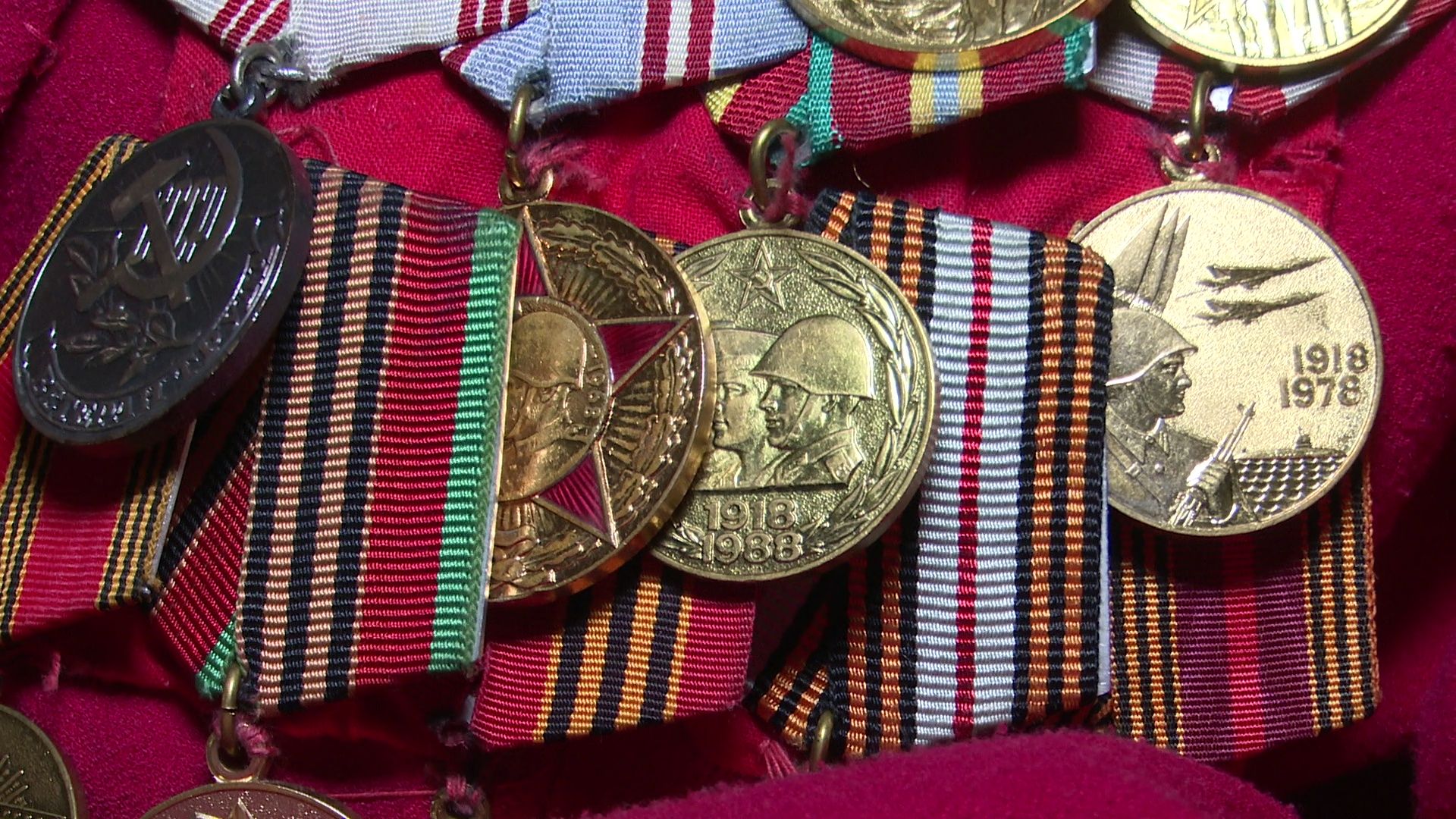 реутов, вертикалки, медаль 80 лет победы, ветеран Остапенко,