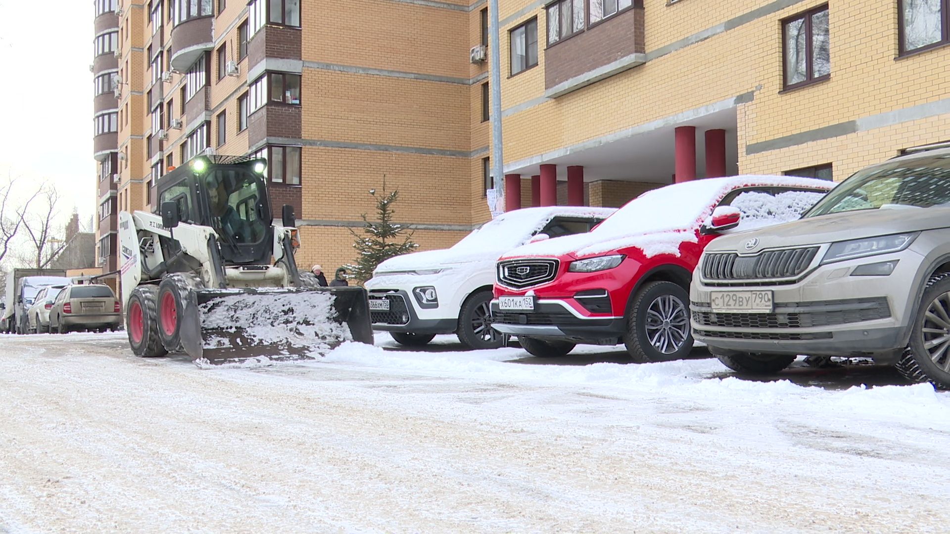 реутов, вертикалки, борьба со снегом, уборка снега, снегопад,