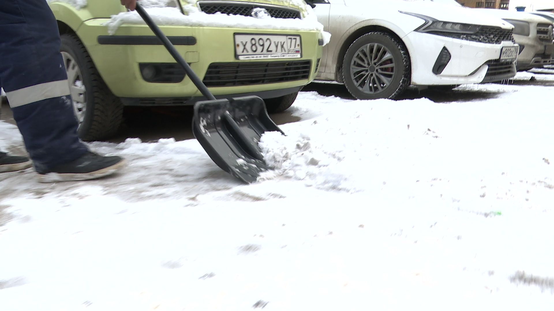 реутов, вертикалки, борьба со снегом, уборка снега, снегопад,