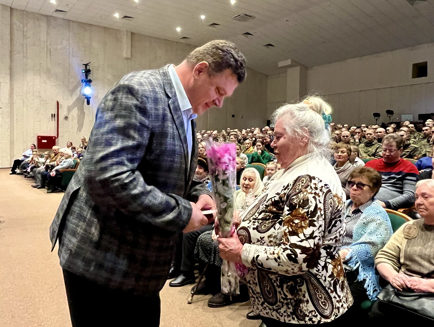 вертикалки, наро-фоминск, юбилейные медали, День Победы, наро-фоминский городской округ,ветераны великой отечественной войны,