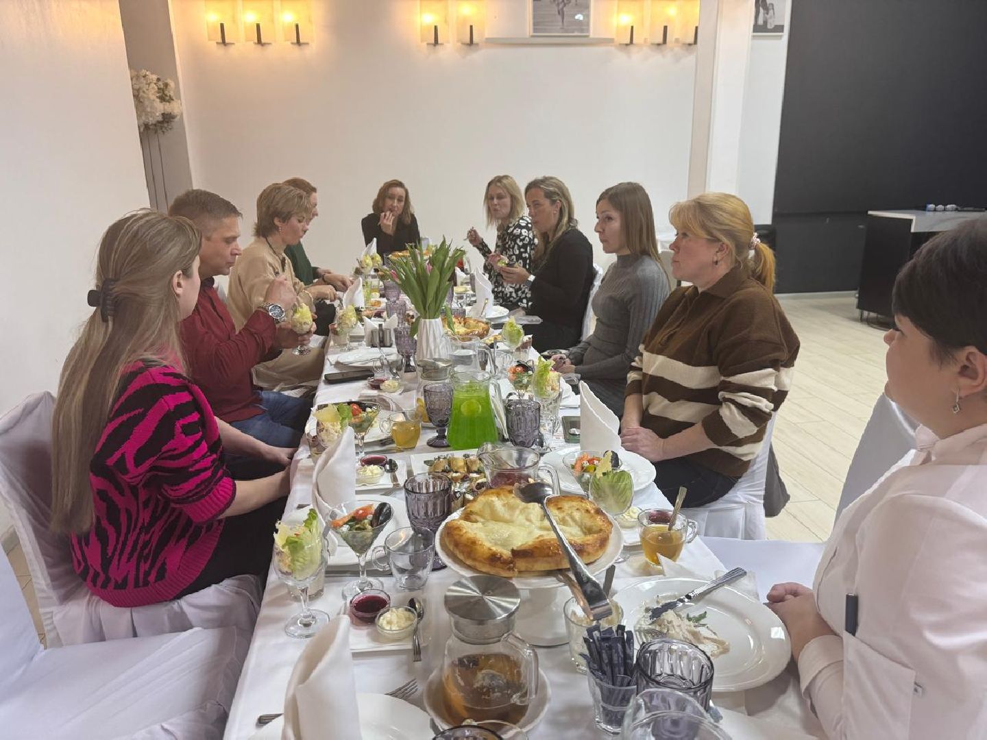 нежный бизнес, общественное питание, предприниматели, бизнес-встречи, обмен опытом,