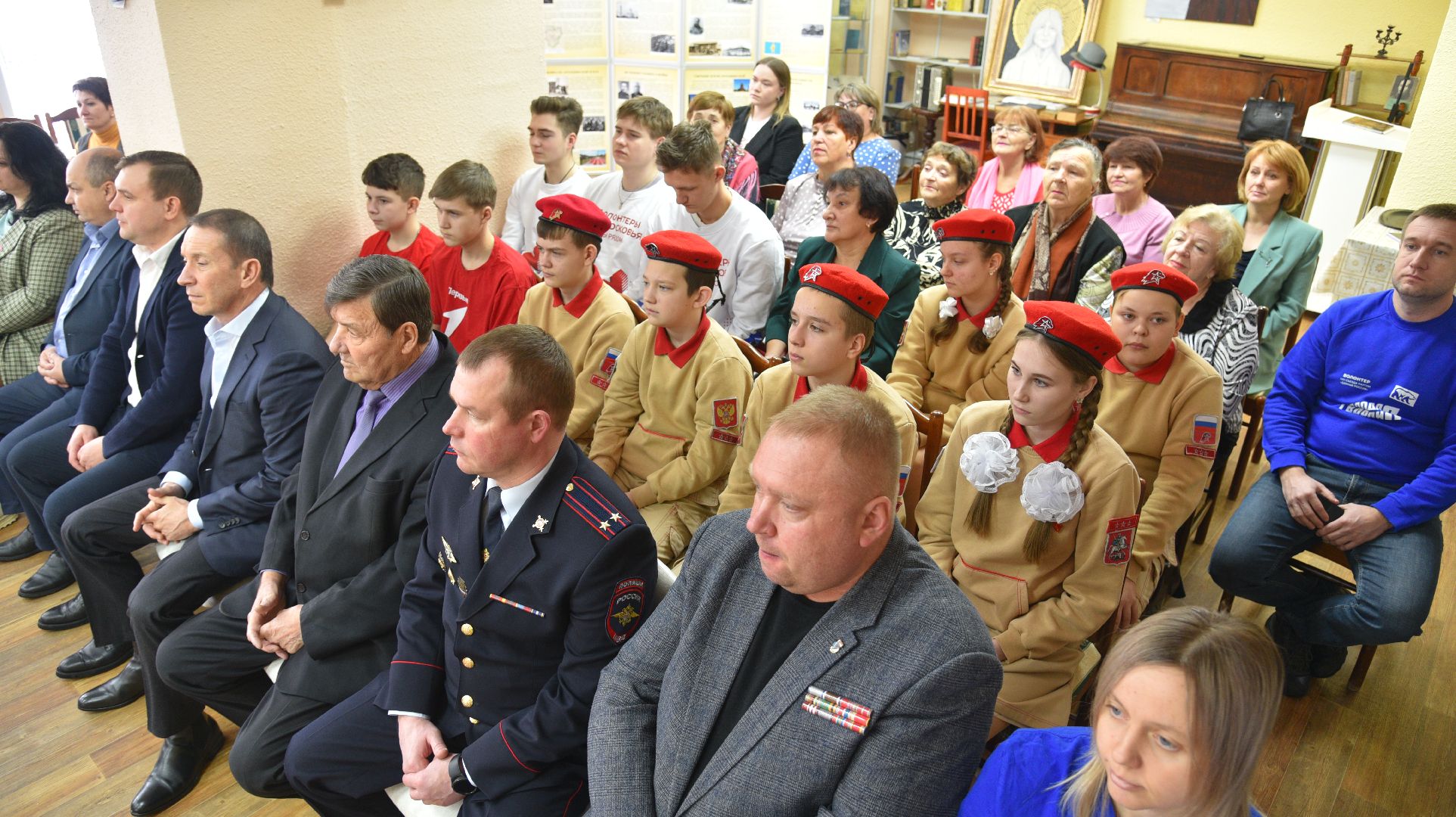 лотошинская библиотека, лотошино, 80 - летие победы, ветераны,