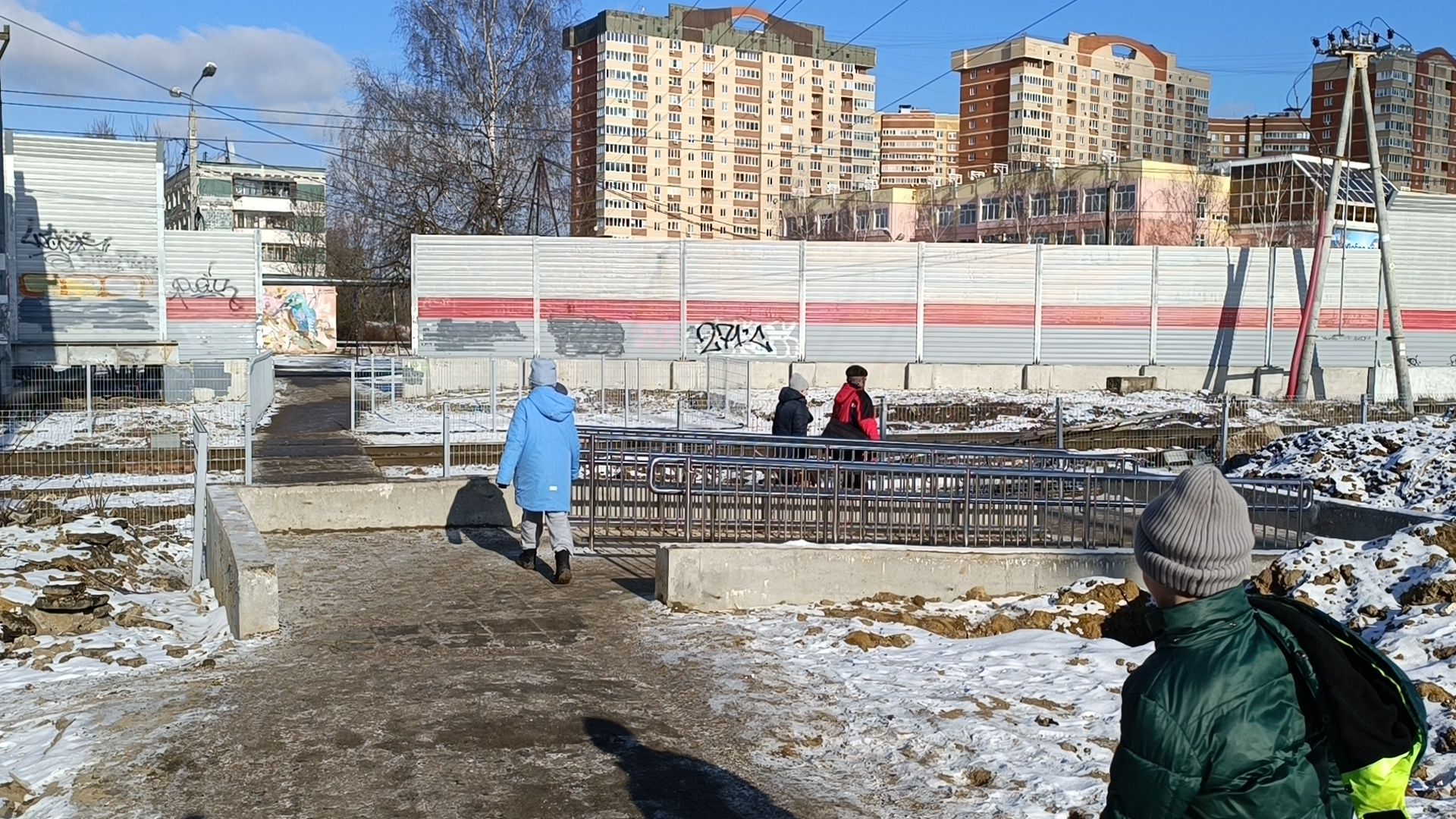 транспорт, железнодорожный переезд, лобня, вертикалки,