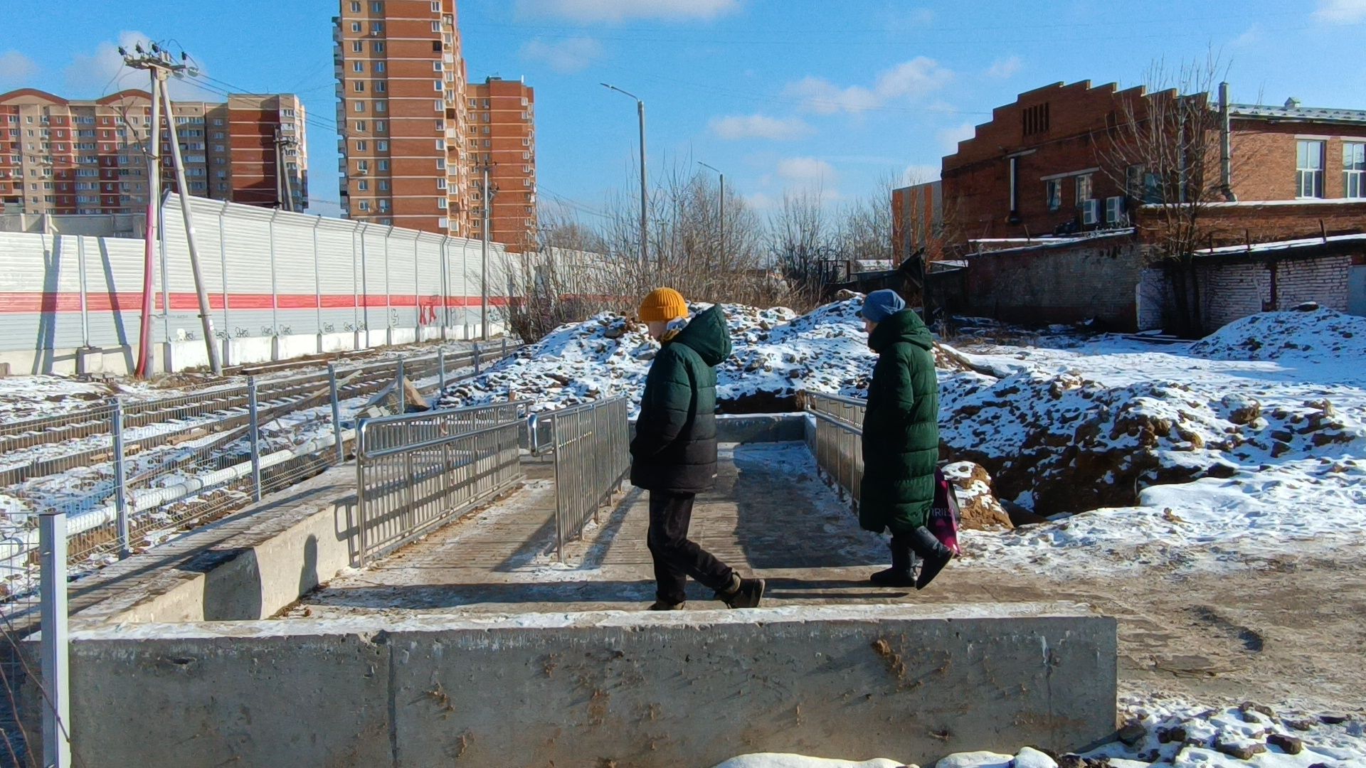 транспорт, железнодорожный переезд, лобня, вертикалки,