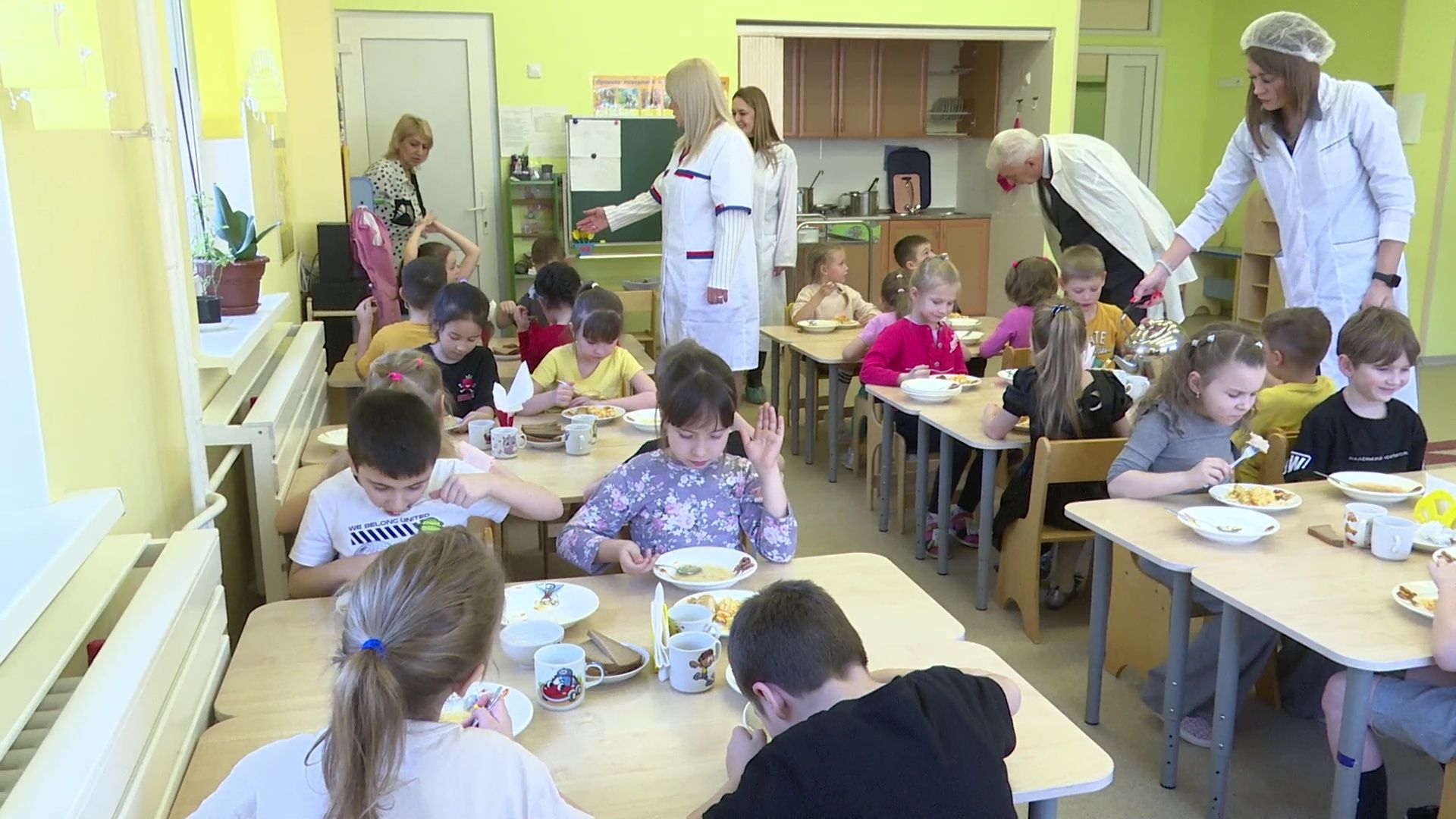 реутов, вертикалки, еда в саду, проверка питания, детский сад, дети,