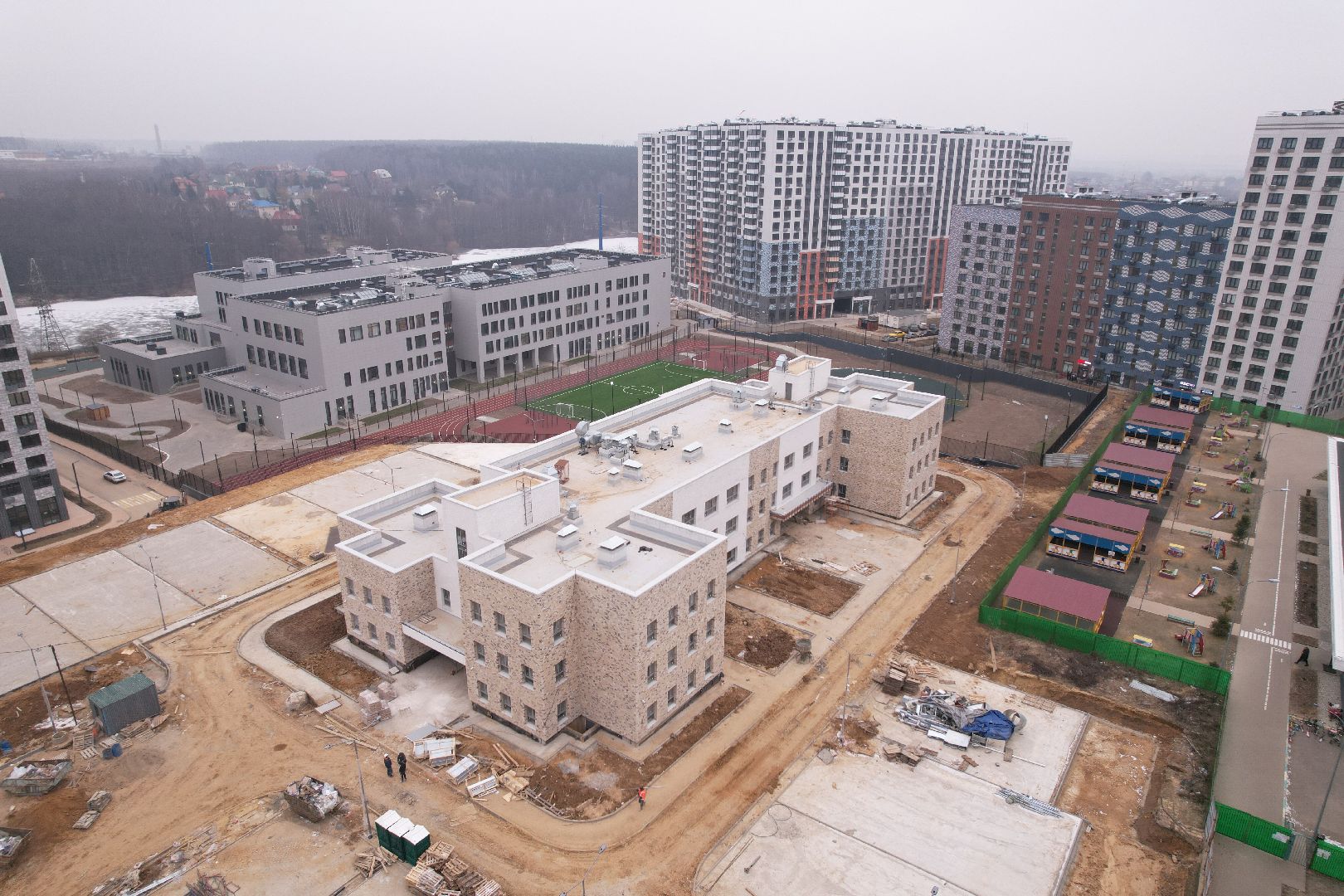 видео с коптера, ленинский городской округ, детский сад, строительство,