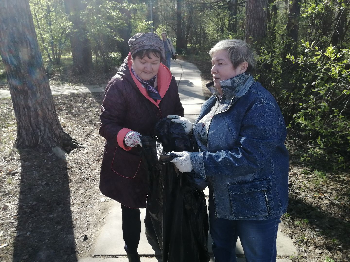 субботник, общеобластной субботник, Протвино, активные жители, городские леса