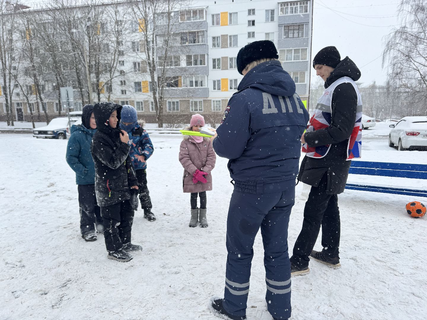 шаховская, волонтеры, госавтоинспекторы, акция, вертикалки,
