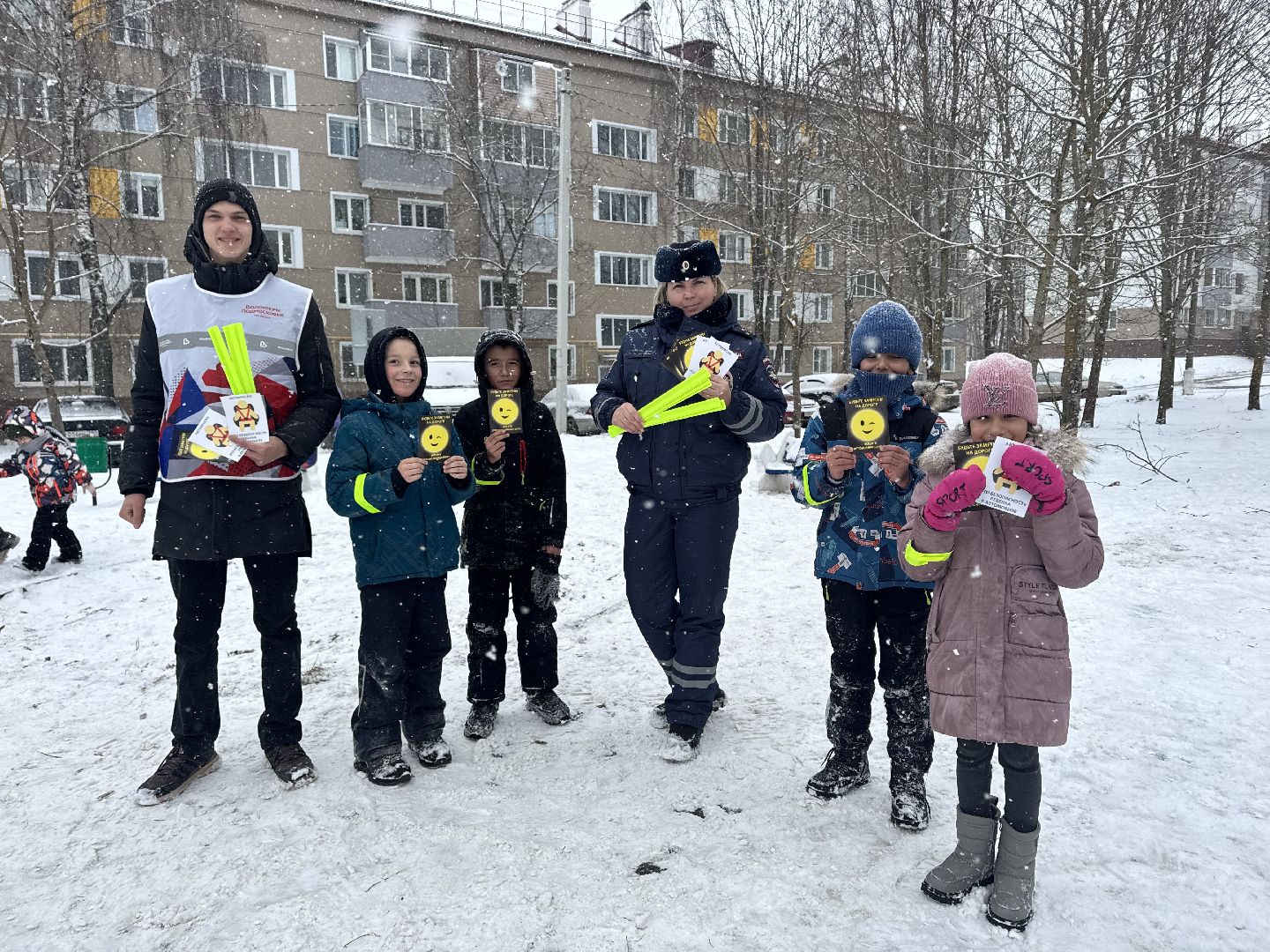 шаховская, волонтеры, госавтоинспекторы, акция, вертикалки,