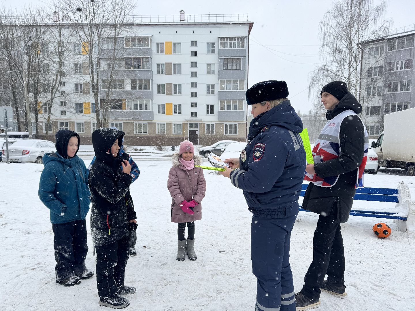 шаховская, волонтеры, госавтоинспекторы, акция, вертикалки,
