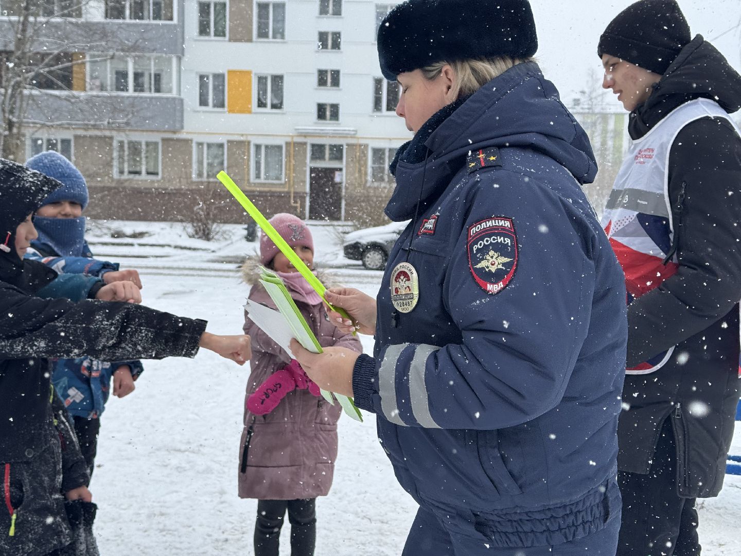 шаховская, волонтеры, госавтоинспекторы, акция, вертикалки,