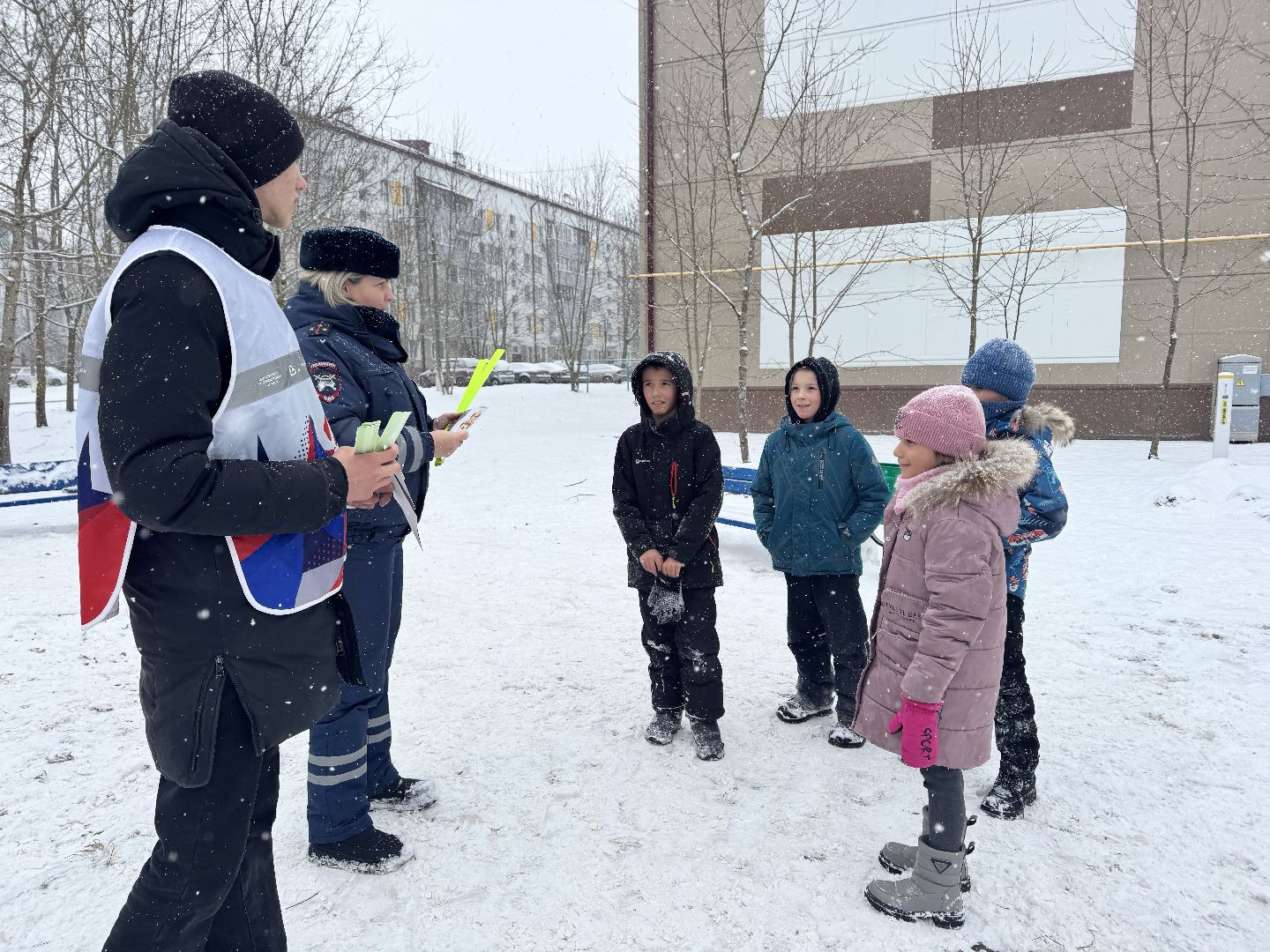 шаховская, волонтеры, госавтоинспекторы, акция, вертикалки,