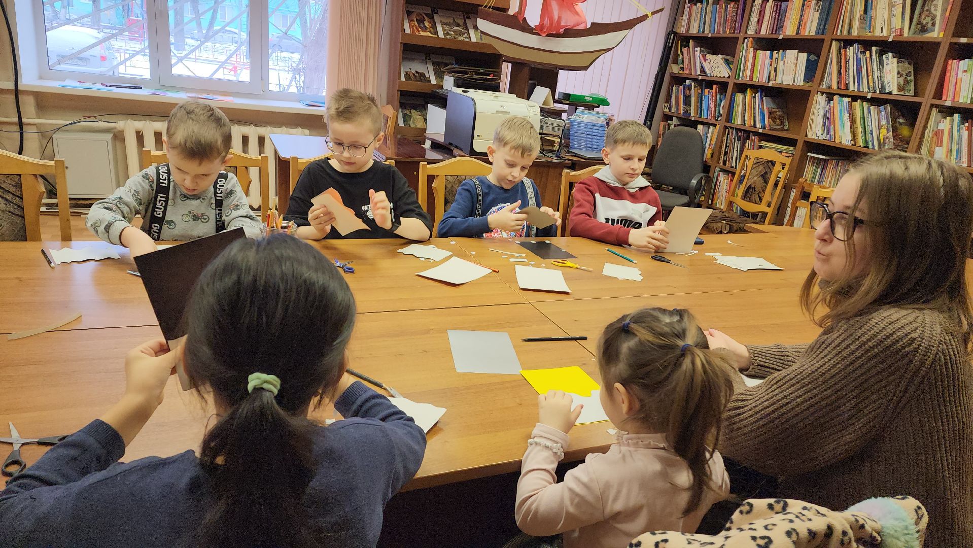 день защитника отечества, Лобня, открытка солдату, открытка папе, Детская библиотека, вертикалки,