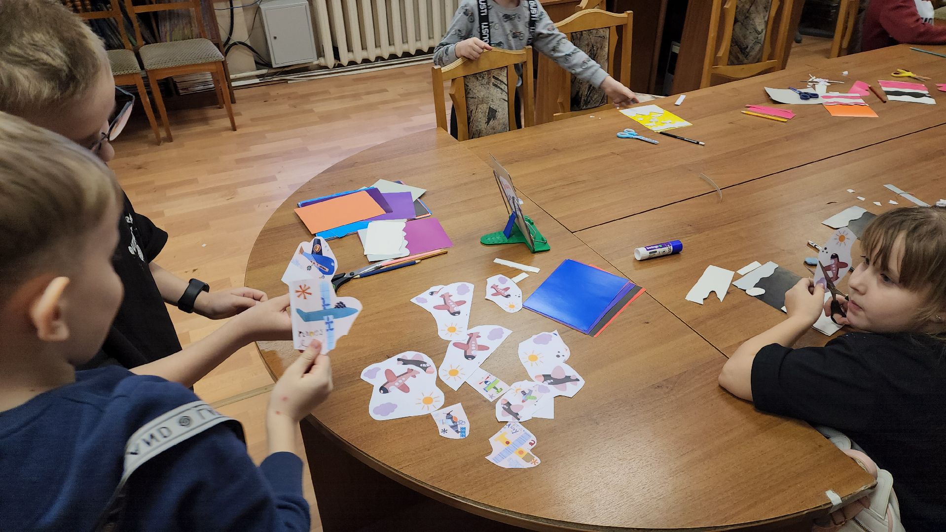 день защитника отечества, Лобня, открытка солдату, открытка папе, Детская библиотека, вертикалки,