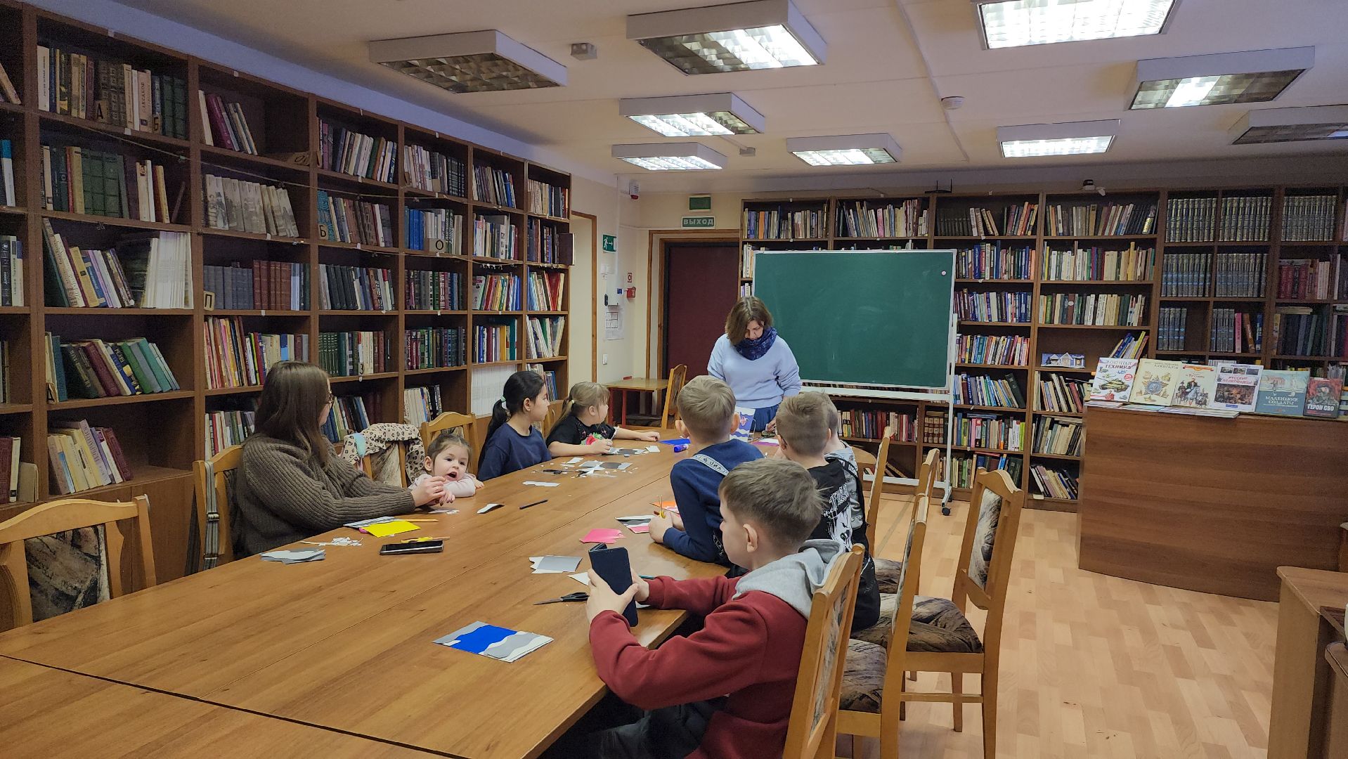 день защитника отечества, Лобня, открытка солдату, открытка папе, Детская библиотека, вертикалки,