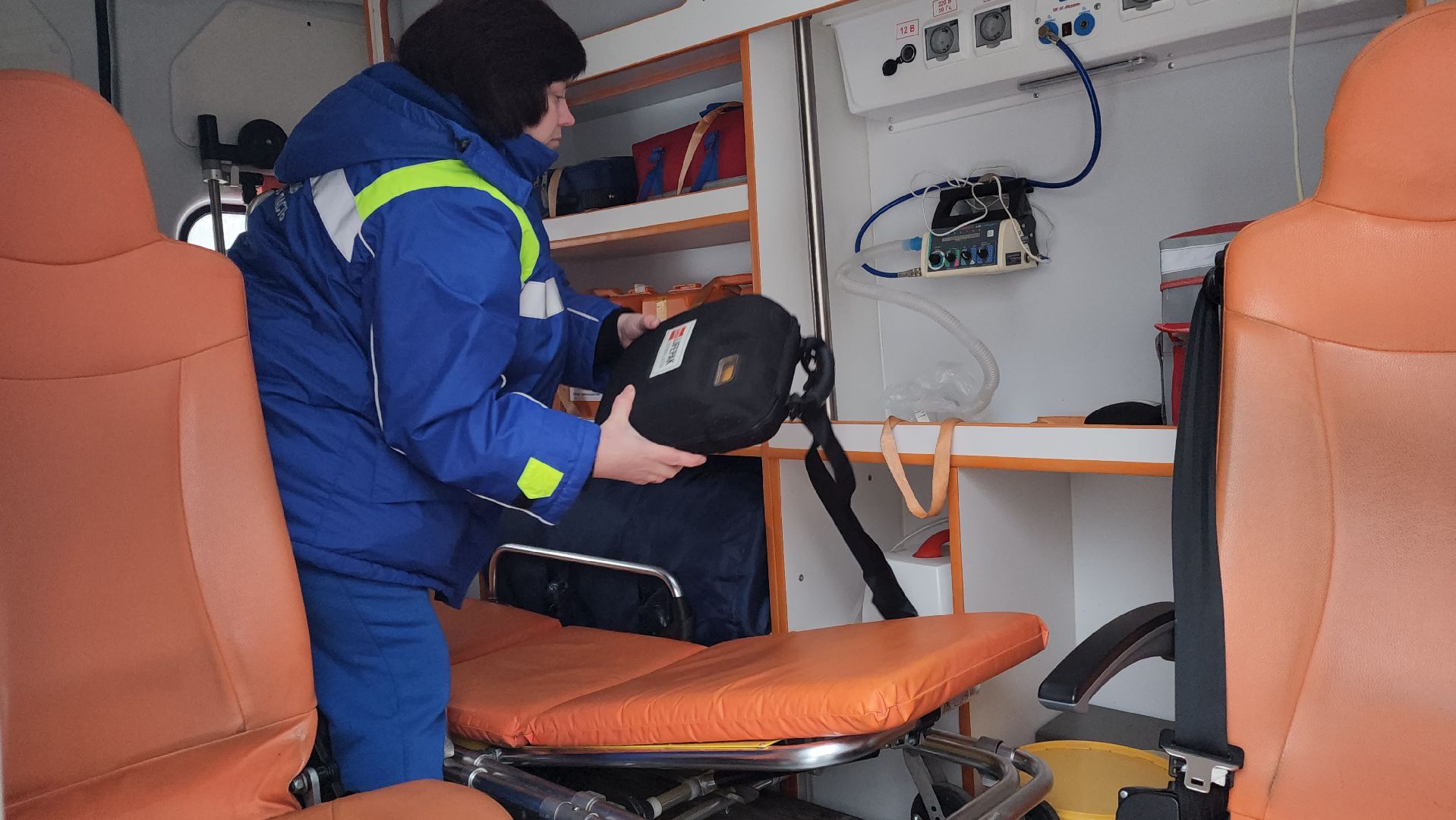 скорая медицинская помощь, фельдшер, медицина, вертикалки,