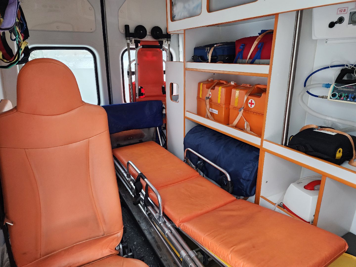 скорая медицинская помощь, фельдшер, медицина, вертикалки,