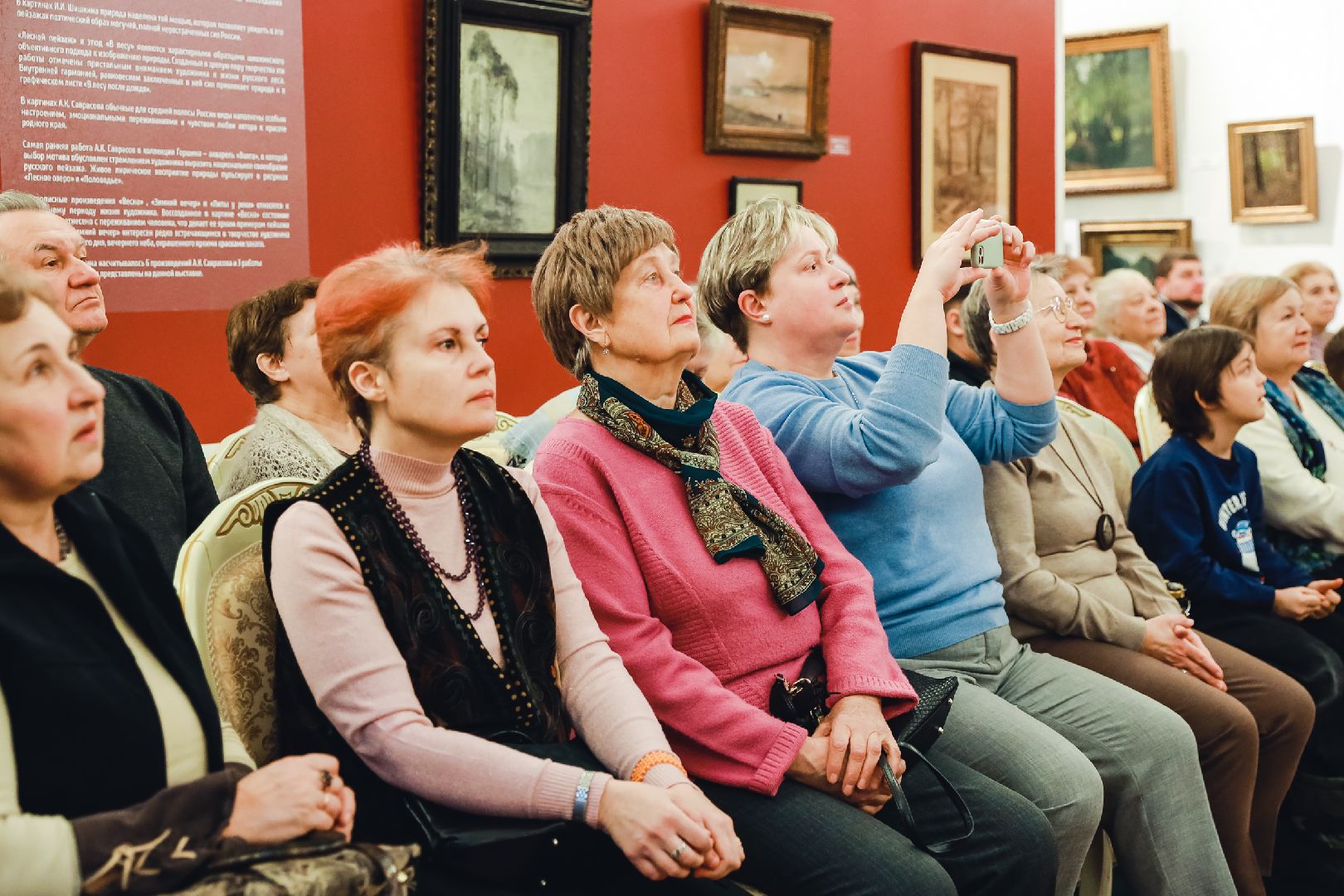 галерея, выставка, художник, сво, вертикалки,