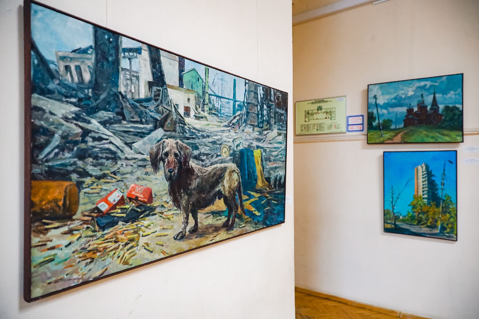 галерея, выставка, художник, сво, вертикалки,