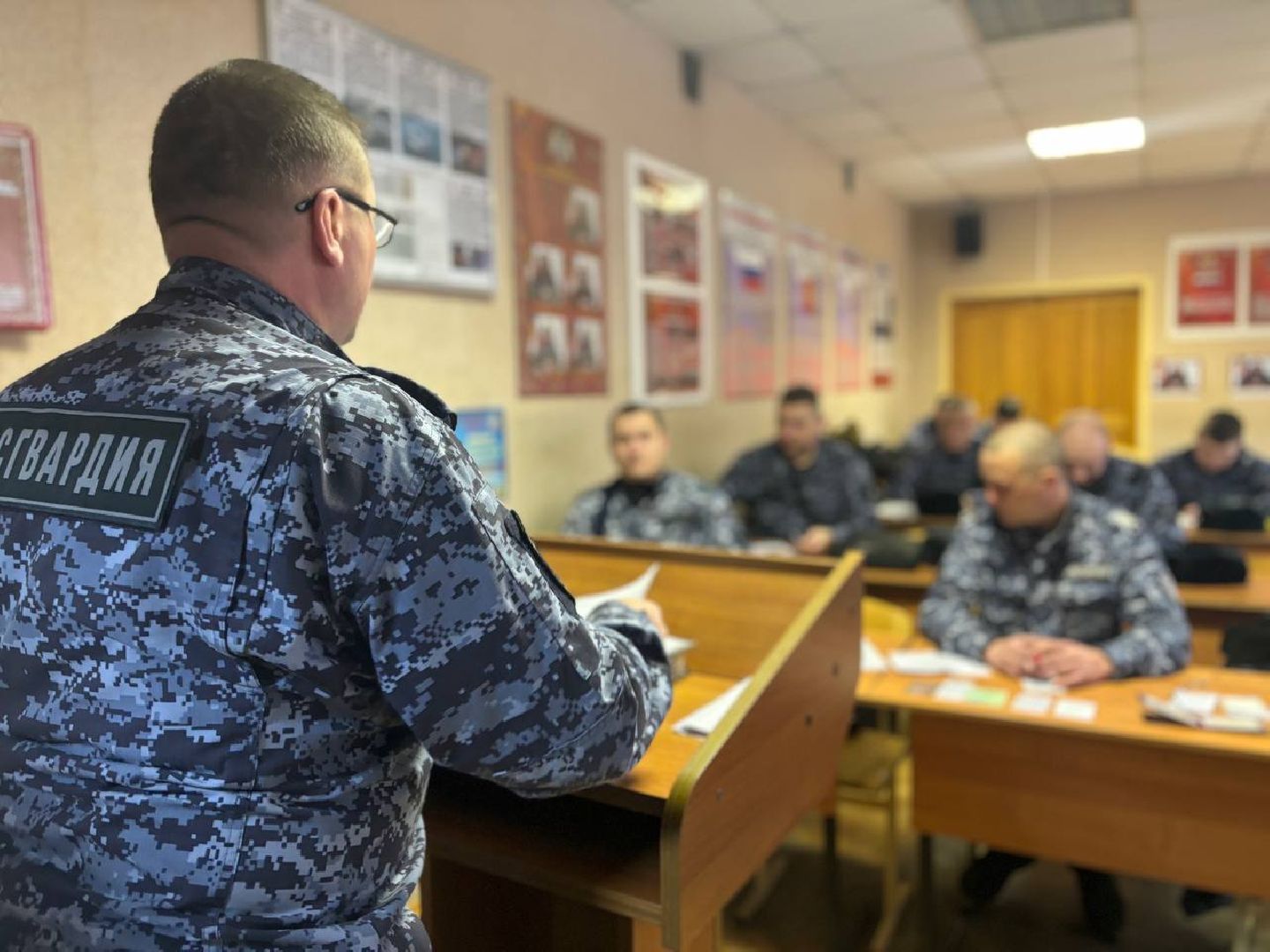 воскресенск, люди, росгвардия,