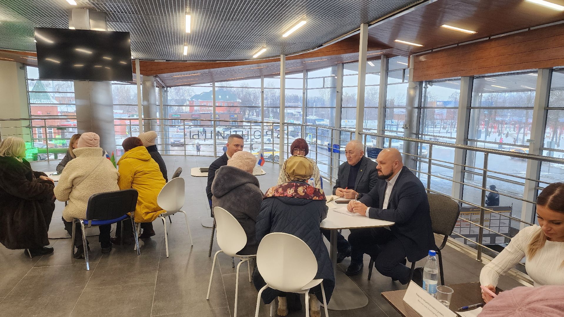 вертикалки, Выездная администрация, Активное долголетие, обращение жителей,