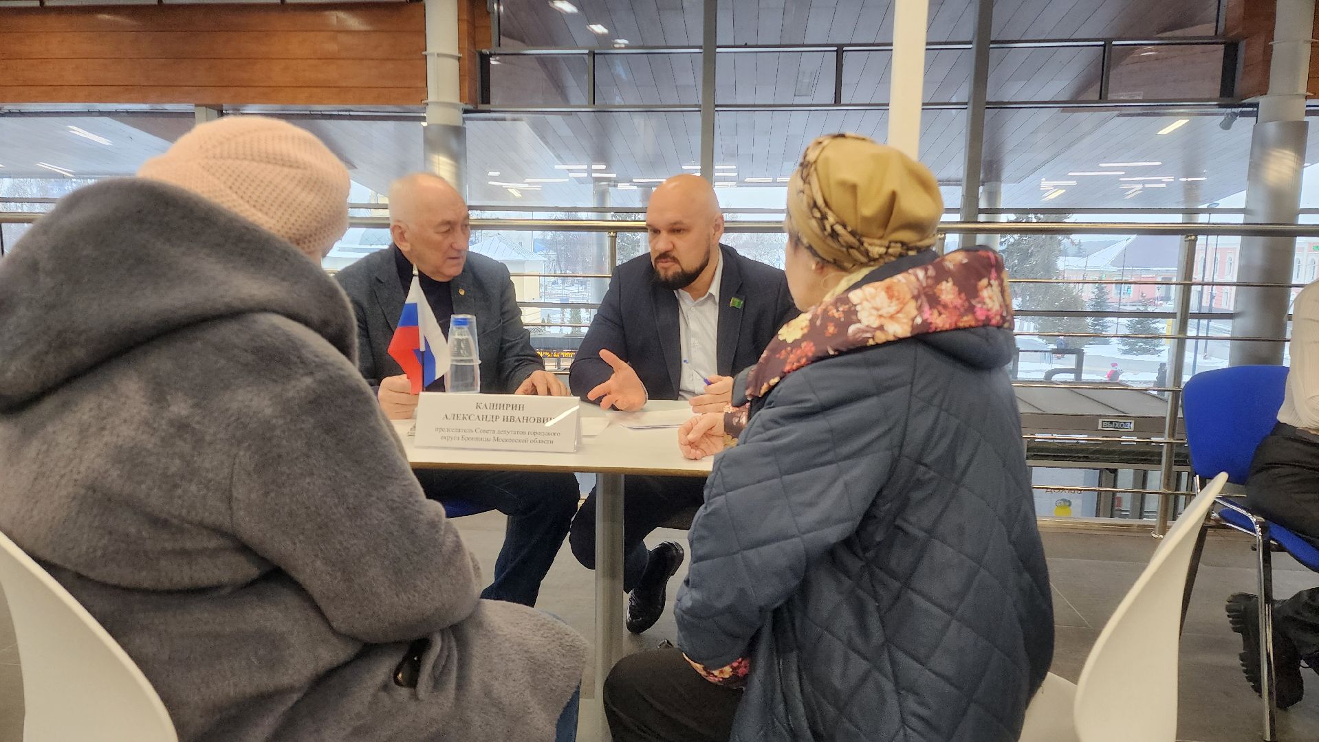 вертикалки, Выездная администрация, Активное долголетие, обращение жителей,