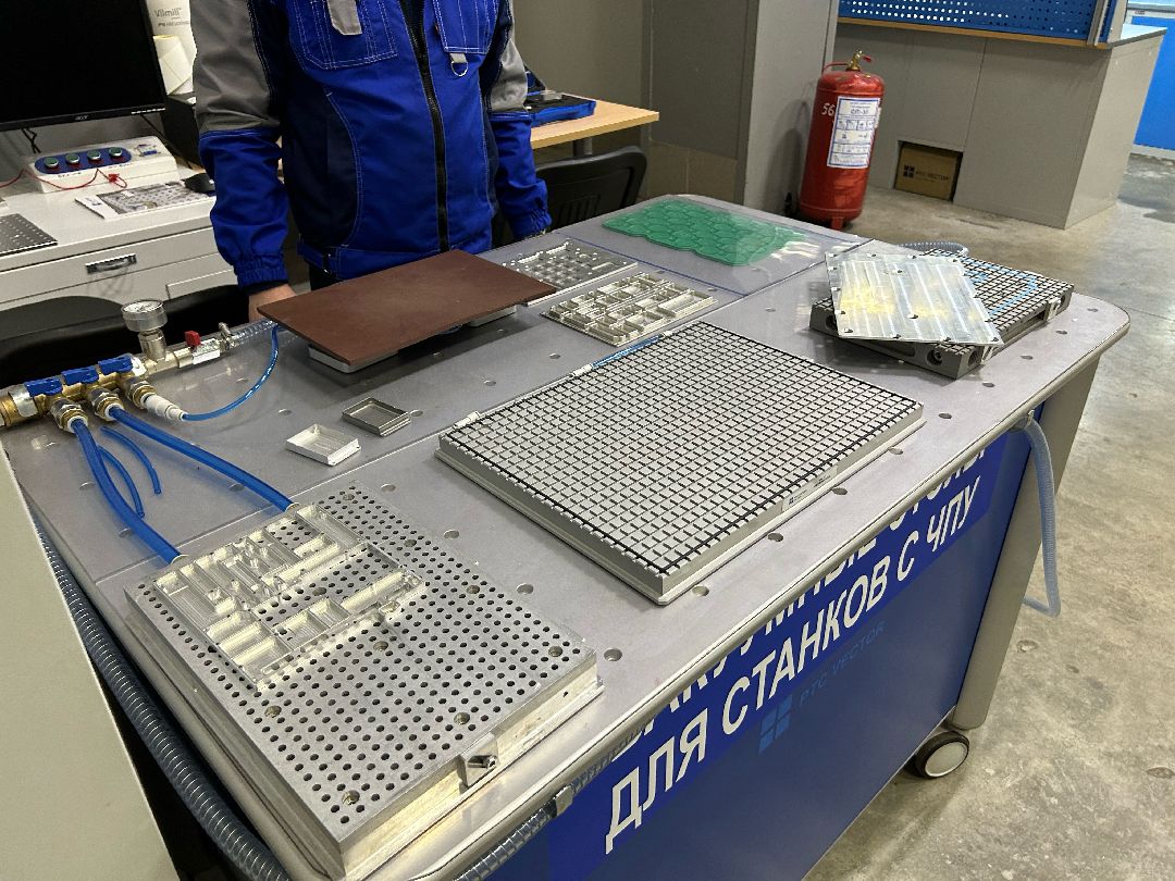 Фрязино, общество