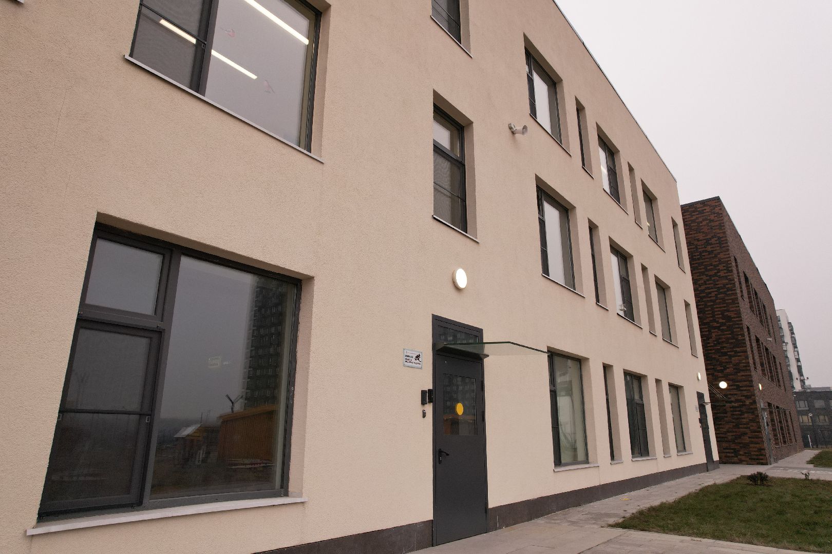 видео с коптера, жк пригород лесное, детский сад, строительство,