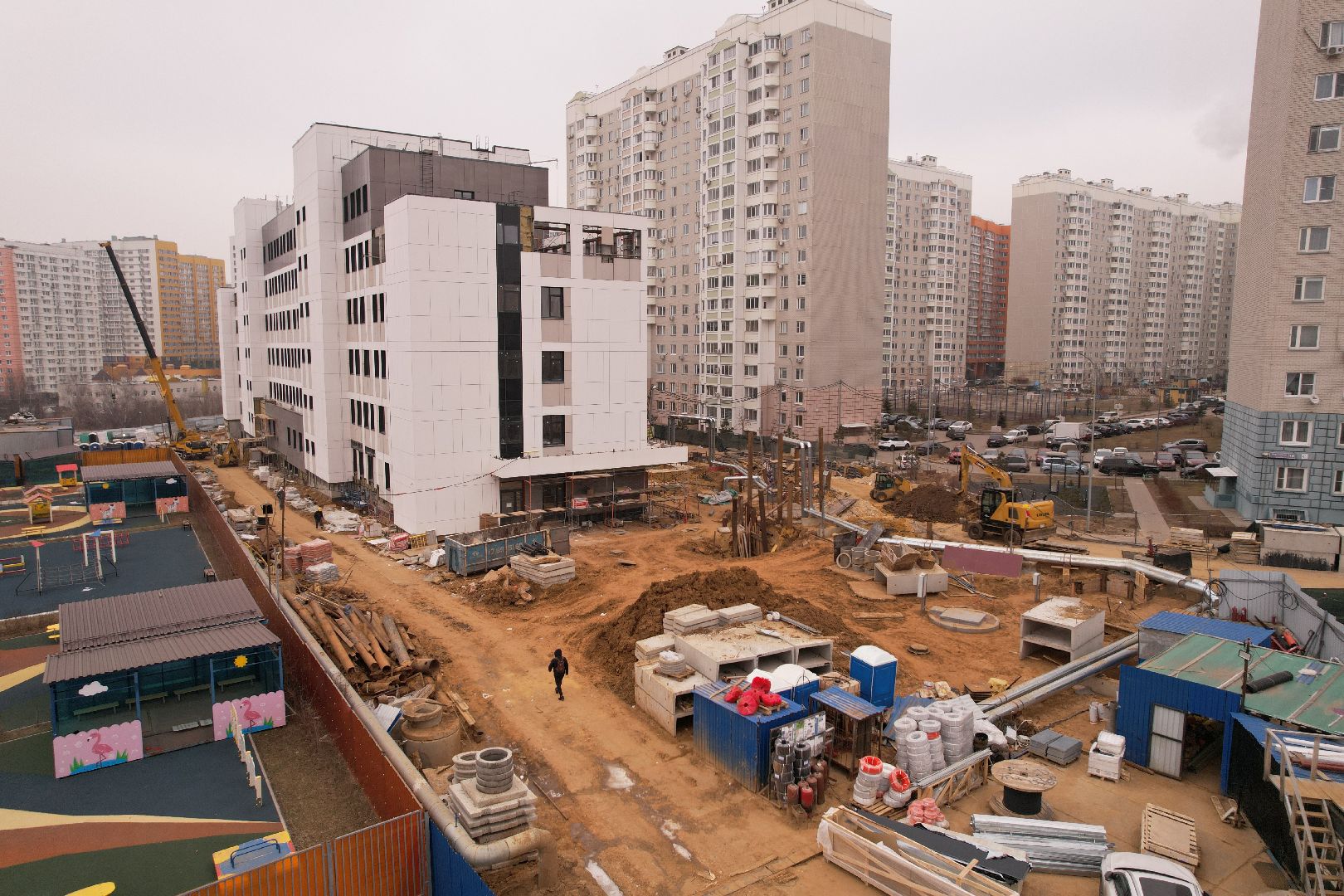 видео с коптера, видное, поликлиника, строительство,