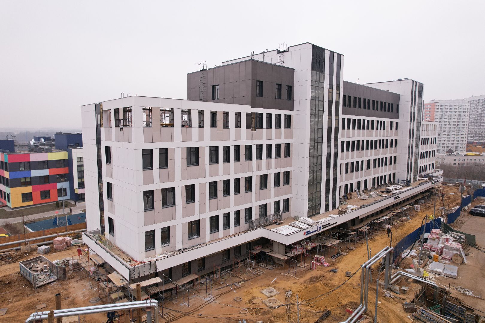 видео с коптера, видное, поликлиника, строительство,