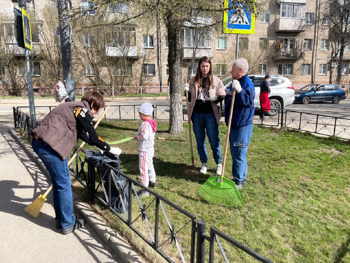 Сергиев Посад, Сергиево-Посадский городской округ, Субботник, Депутаты, Общественная палата, Уборка, Инициатива, Всероссийский субботник