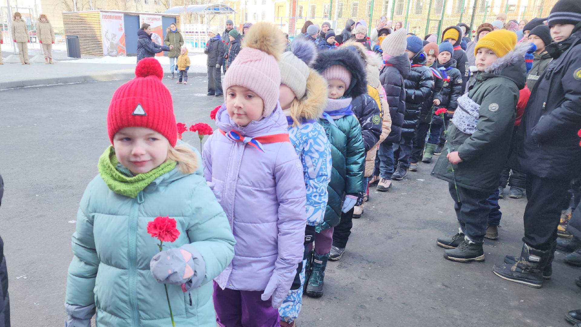 вертикалки, орехово зуево, памятник воинам-землякам,