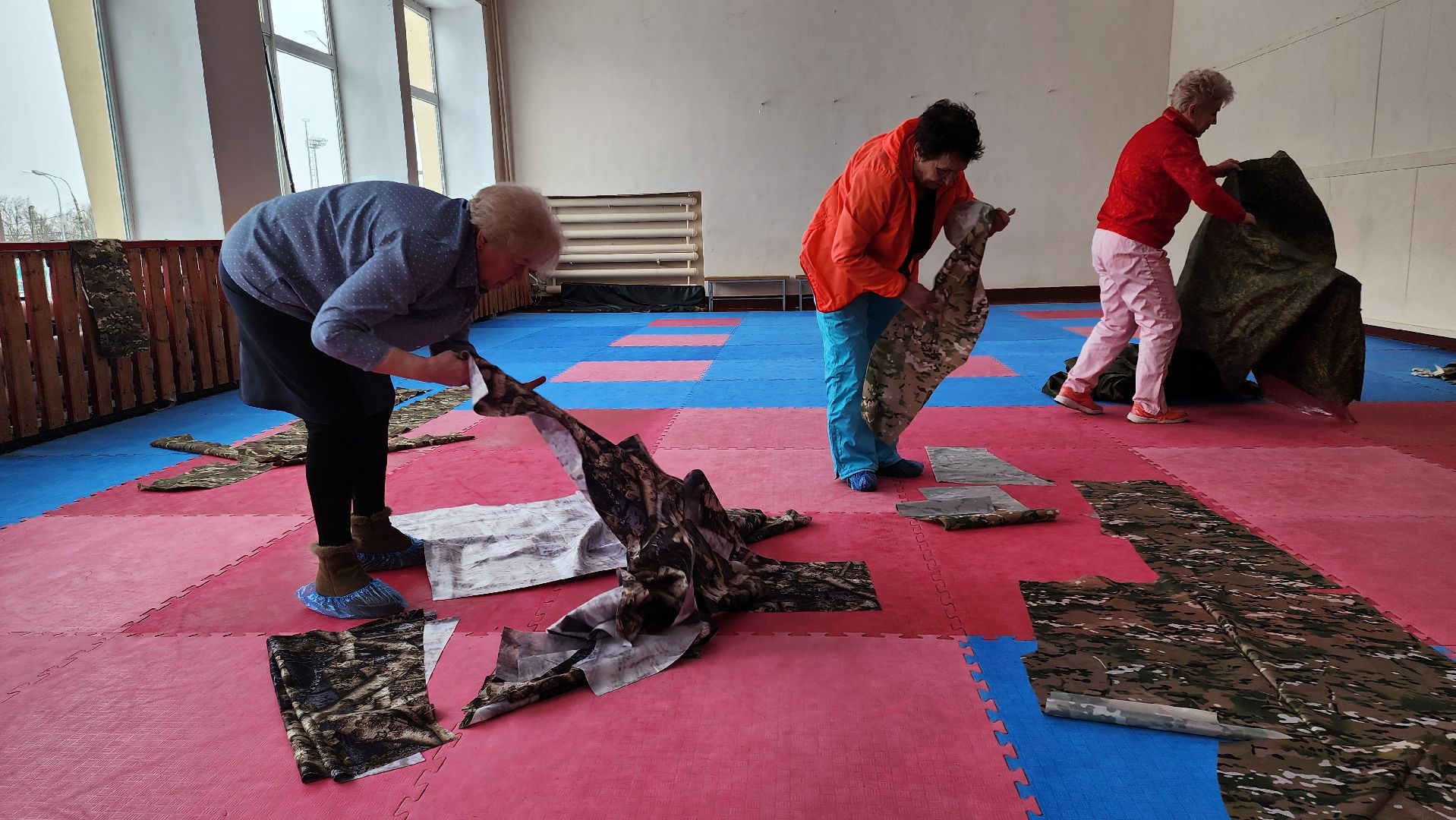 кашира, активное долголетие, скандинавская ходьба, сво, маскировочные костюмы, гуманитарная помощь, вертикалки,