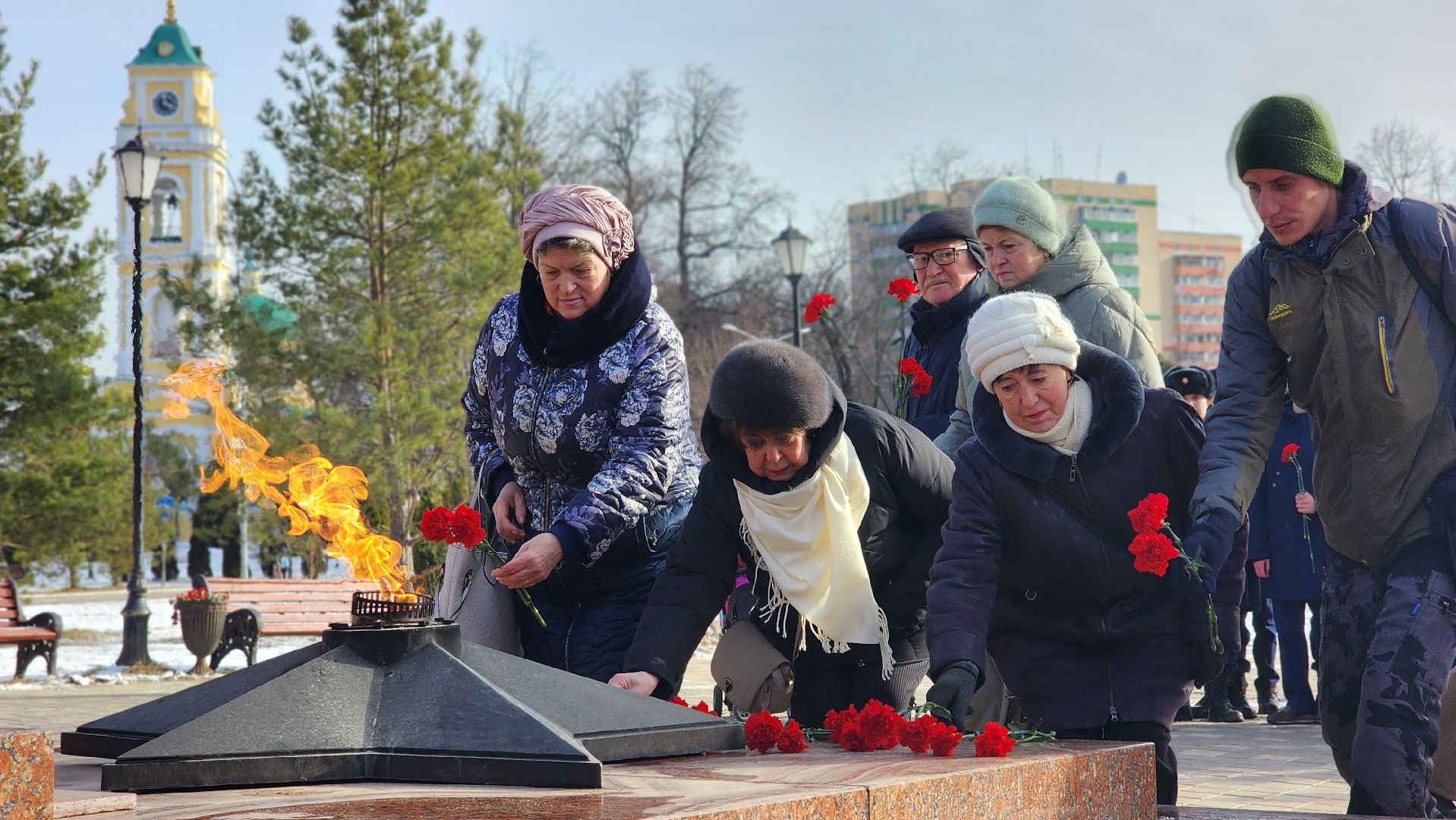 волонтеры, молодежь, День защитника Отечества, Лосино-Петровский,