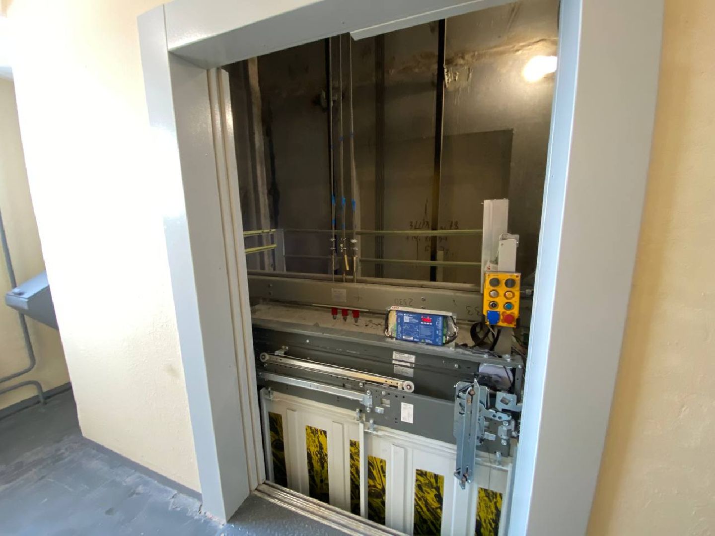 вертикалка, лифт, ремонтлифта, капитальныйремонтжилья, новыйлифт,