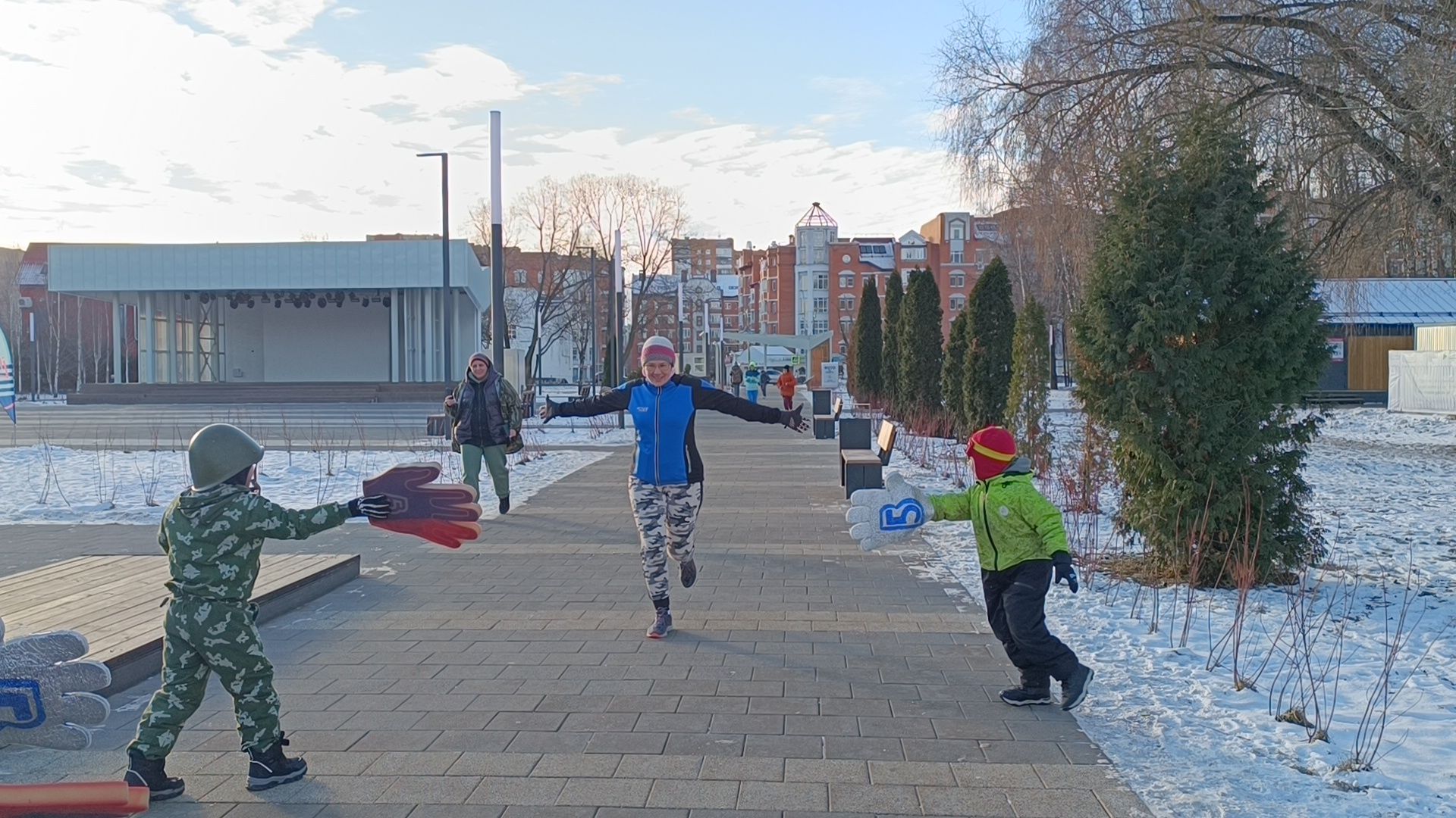 спорт, лобня, 5 верст, бег,парк, вертикалки