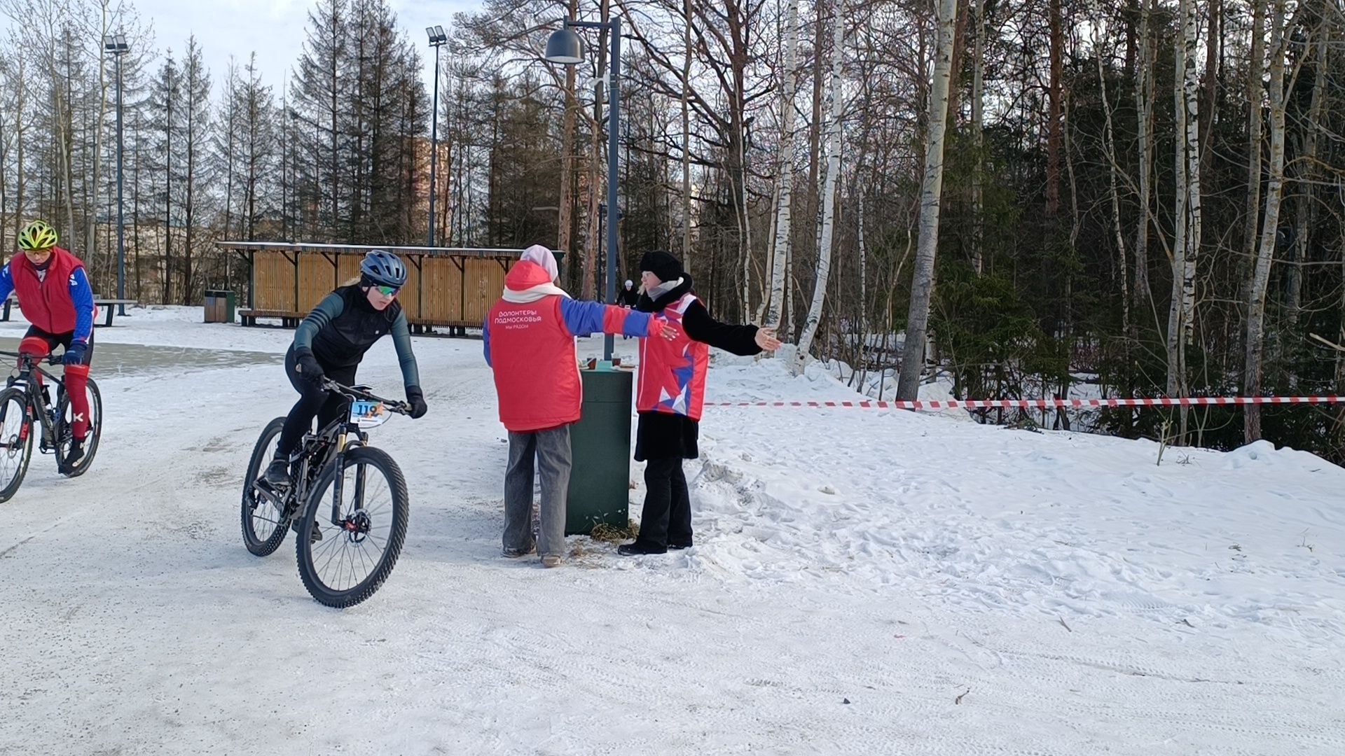 велогонка, лобня, велосипед, спорт, зима в подмосковье, вертикалки,