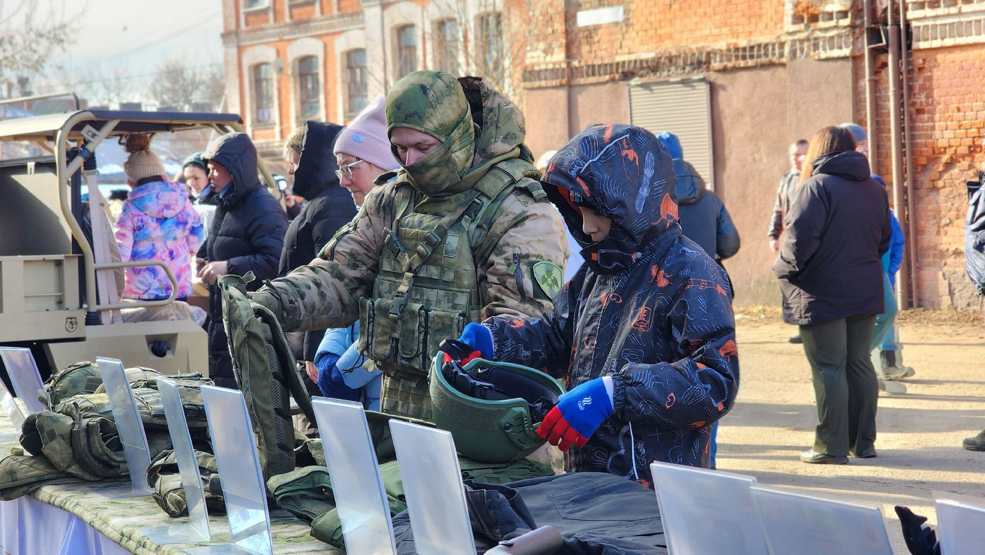День защитника Отечества, Лосино-Петровский,