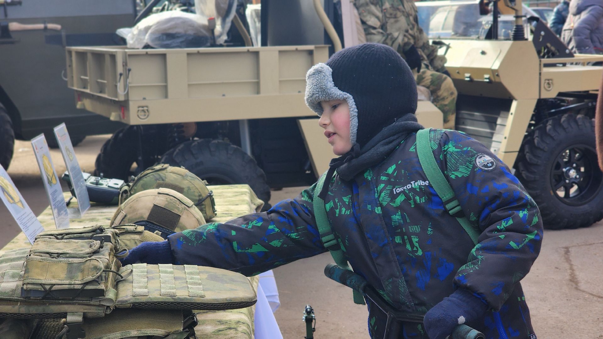 День защитника Отечества, Лосино-Петровский,